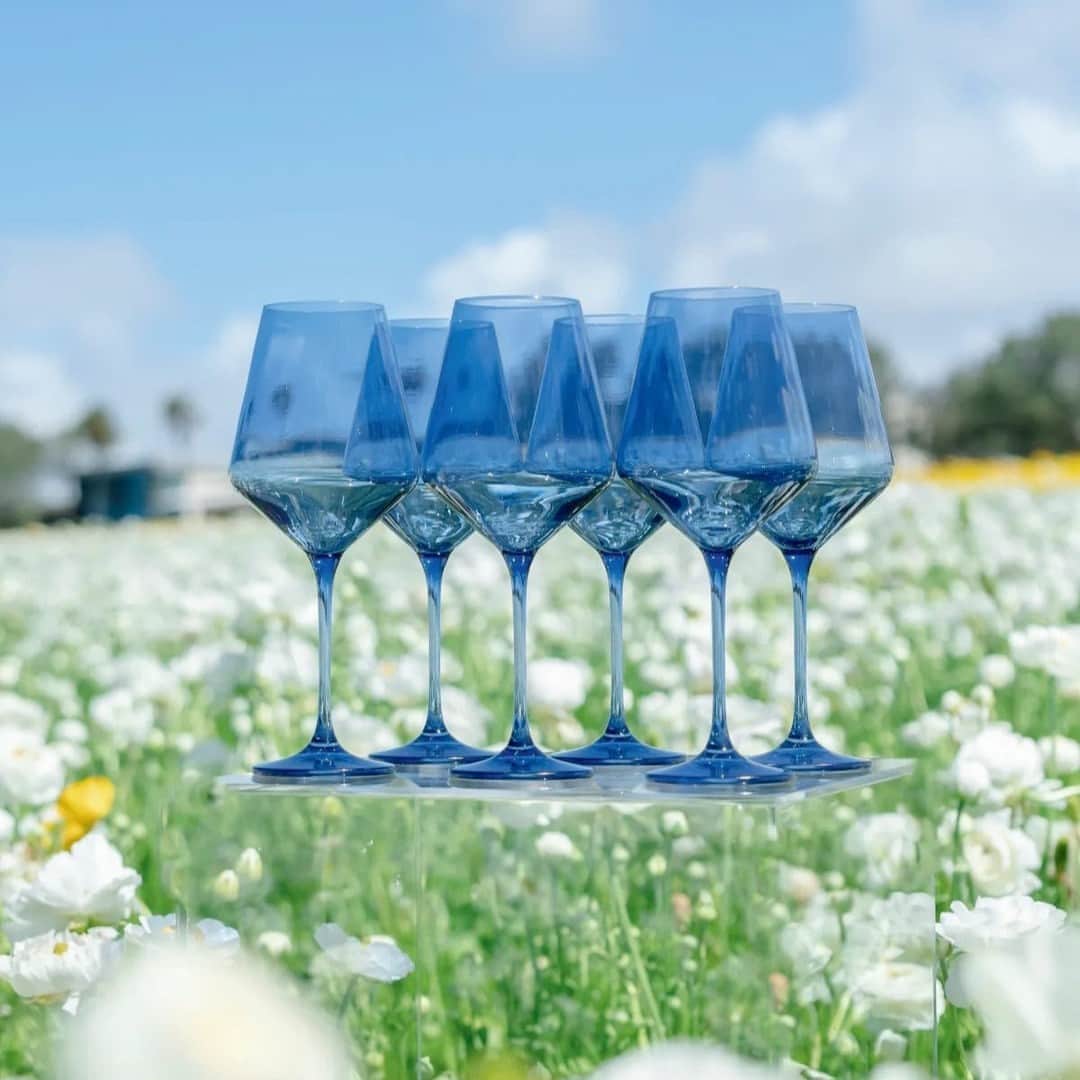 ShopBAZAARさんのインスタグラム写真 - (ShopBAZAARInstagram)「Put your vibrant personality on display with colorful home decor, starting with these cobalt blue wine glasses from @estellecoloredglass. Almost too pretty to drink out of, Estelle Colored Glass has an array of glassware of any hue, perfect for the changing seasons or to collect all of your favorite color. Shop these picks and more at the link in our bio. #SHOPBAZAAR」7月29日 8時30分 - shopbazaar