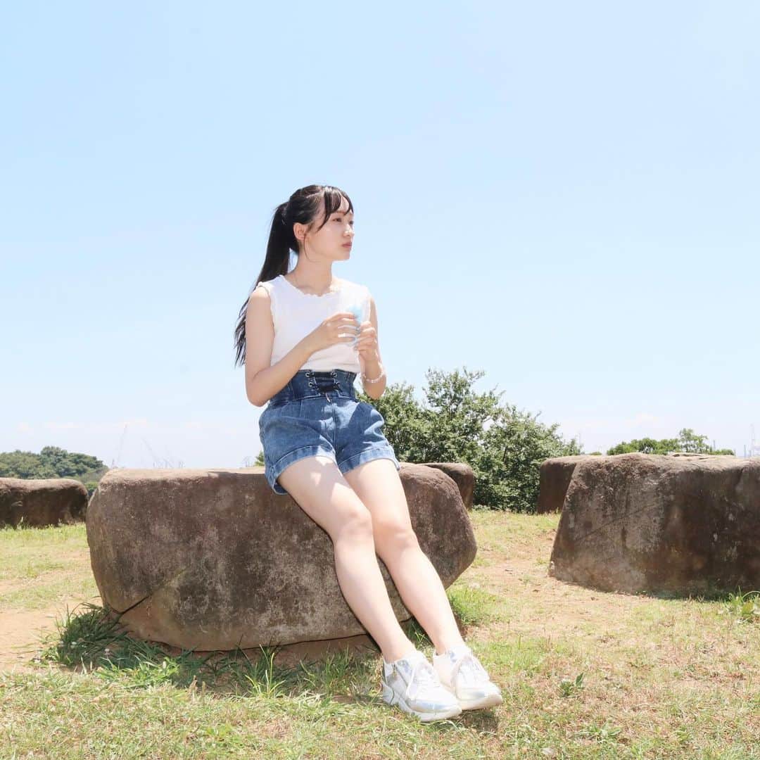 前野えまさんのインスタグラム写真 - (前野えまInstagram)「カラダにチャージ。 ・ ・ #夏の1ページ  #夏の風景  #ソーダ味   #summer  #icecandy  #soda  #naturephotography  #girlportrait #actress #actor #girl #photography #portrait #japanesegirl #portraitphotography #daily_phot_jpn #japan_daytime_view」7月29日 8時44分 - maeno_ema