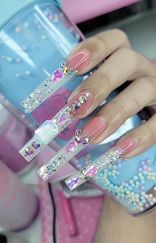 Max Estradaのインスタグラム：「Enailcouture.com new 123go bubble gum gel,  solid glue gel♡ vegan and Hypoallergenic.  Made in America 🇺🇸The moment so many have been waiting for is finally here! Enailcouture.com 123go maximum square is the longest flat boxy square pre made full coverage gel nail in the game. We also dropped xs sculpture square and magical ice hologram stickers☆Enailcouture.com 123go 5XL Coffin nails are the longest full coverage pre made gel nails in the world. They are EVERYTHING, made in America.Enailcouture.com new product drop ♡!~ 123go diy gel and our new charm nail stickers 😍Enailcouture.com made in American ♡!~Enailcouture.com 123go pre made gel nails are the game changer !~ perfect nails every time with no smells or dust!~ long lasting and easy removal , made in America! Enailcouture.com  #ネイル #nailpolish #nailswag #nailaddict #nailfashion #nailartheaven #nails2inspire #nailsofinstagram #instanails #naillife #nailporn #gelnails #gelpolish #stilettonails #nailaddict #nail #💅🏻 #nailtech#nailsonfleek #nailartwow #네일아트 #nails #nailart #notd #makeup #젤네일  #glamnails #nailcolor  #nailsalon #nailsdid #nailsoftheday Enailcouture.com」