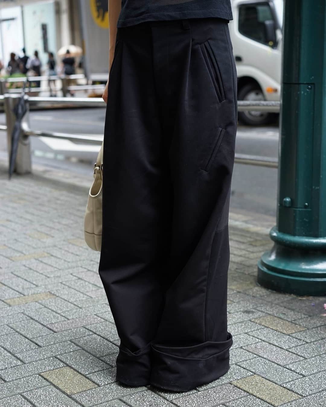 Fashionsnap.comさんのインスタグラム写真 - (Fashionsnap.comInstagram)「Name: 月⁠ Age: 20⁠ ⁠ Tops #FilippaK⁠ Pants #COSMOSWAVEYU⁠ Bag #COACH⁠ Shoes #used⁠ ⁠ Photo by @you__1009⁠ ⁠ #スナップ_fs #fashionsnap #fashionsnap_women」7月29日 10時00分 - fashionsnapcom