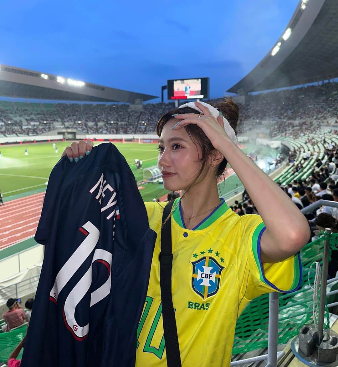 羽方るなのインスタグラム：「#japantour2023 #soccer」