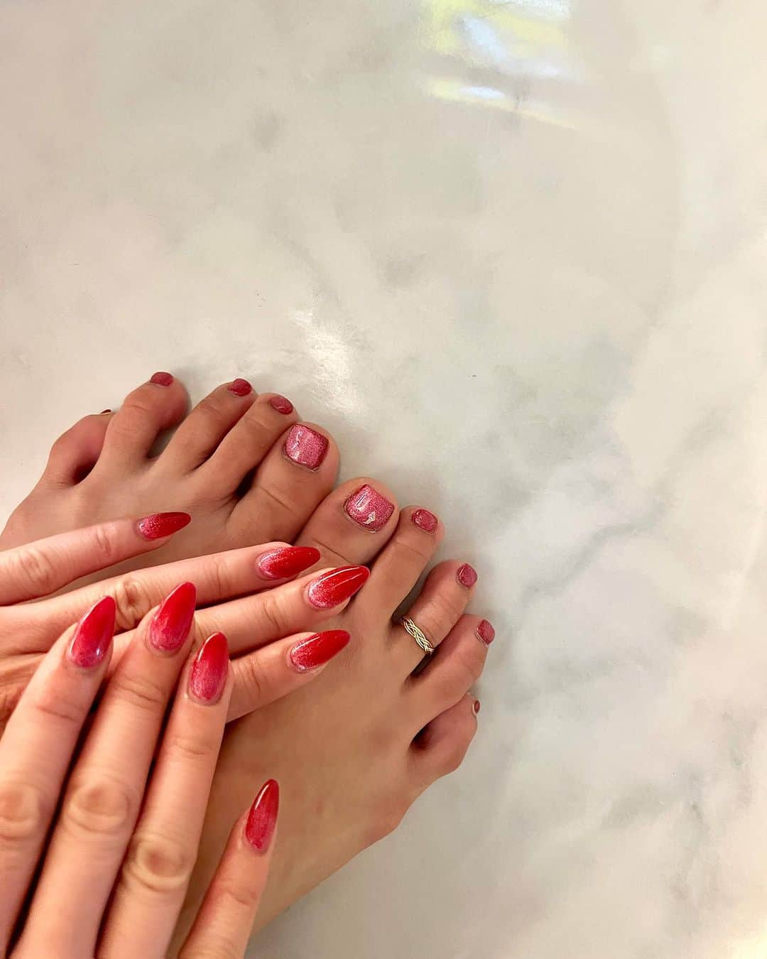 CHIHAさんのインスタグラム写真 - (CHIHAInstagram)「ずっとこのネイルでいたい❤︎  #newnails」7月29日 20時02分 - chiha6170