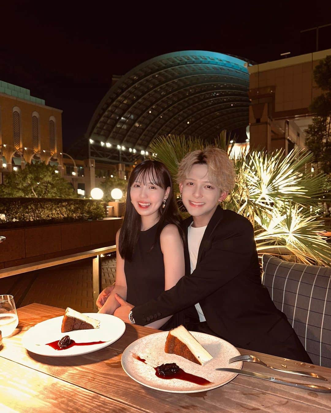 ゆりなさんのインスタグラム写真 - (ゆりなInstagram)「兄夫妻とディナー🍽️🍸 . ハネムーンのお話を聞いて ヨーロッパに行きたくなったゆりいちでした😳💍 . . #ディナー#恵比寿ディナー#恵比寿ガーデンプレイス#bluenoteplace#カップル#カップルフォト#couple」7月29日 20時24分 - riri_yurina