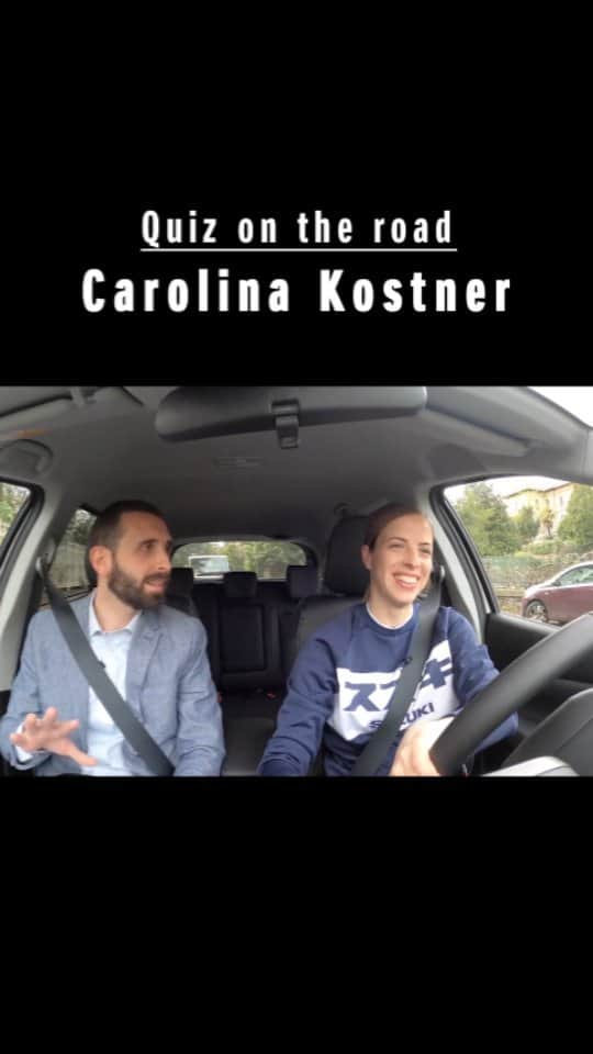 カロリーナ・コストナーのインスタグラム：「Dopo 10 anni alla guida di Suzuki… è arrivato il momento di un quiz on the road! Guarda l'intervista integrale qui ⬇️ https://fb.watch/m4JXl3qXFV/  #suzuki #famigliasuzuki」