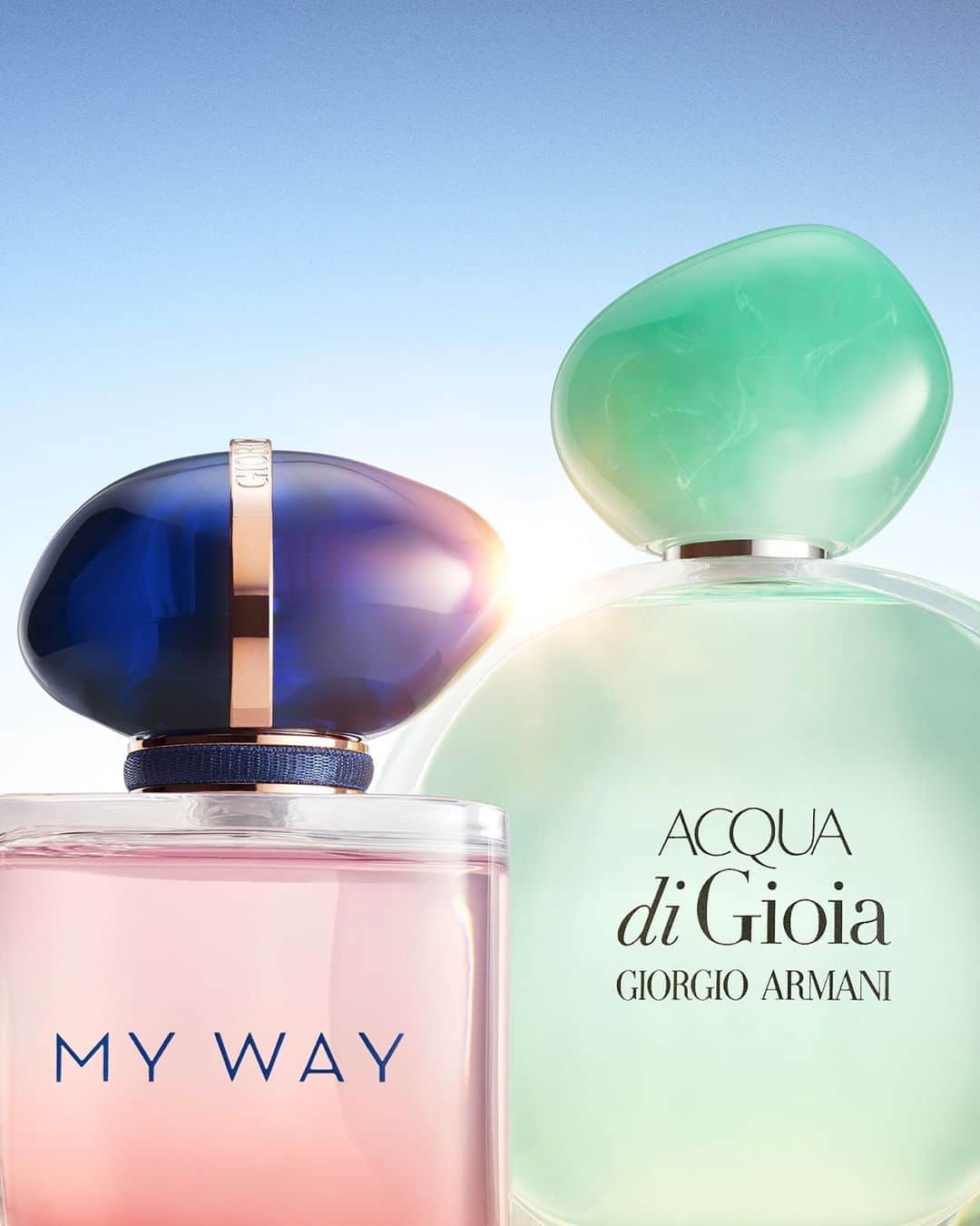 Armani Beautyさんのインスタグラム写真 - (Armani BeautyInstagram)「Fresh feminine fragrances. Whether you are captivated by the bright orange blosson and floral notes of MY WAY EAU DE PARFUM or the fresh jasmine and citrus of ACQUA DI GIOIA EAU DE PARFUM, everyone has a unique summer scent waiting to be discovered.  #Armanibeauty #MyWay #AcquaDiGioia #Fragrance」7月29日 21時00分 - armanibeauty