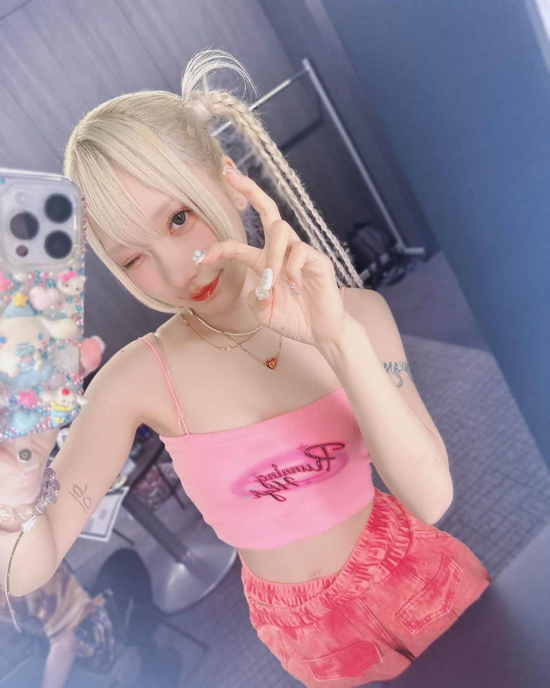 苺りなはむのインスタグラム：「🩷🩷🩷」