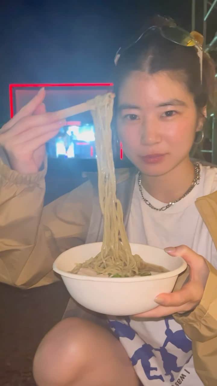 のインスタグラム：「FUJI ROCKフードレポートお届けします🫡 おいしいごはん+音楽+自然なんて幸せすぎ🫡」