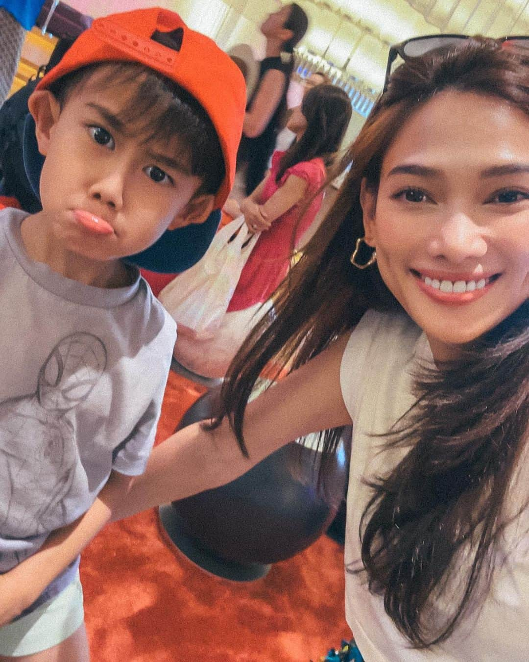 yeNahさんのインスタグラム写真 - (yeNahInstagram)「photo dump 📸 📍osaka   #osakajapan #motherandsonbond #whotel #大阪子連れ #母と息子」7月29日 12時50分 - haney8859