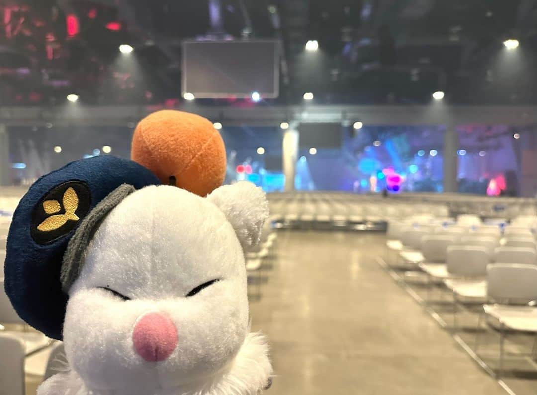 FINAL FANTASY XIVのインスタグラム：「And that's a wrap for Day 1 of the Fan Festival 2023 in Las Vegas! ⁣ ⁣ We'll see you again tomorrow for even more stage events! ✨⁣ ⁣ Friends at home: be sure to tune in at 10:00 a.m. (PDT) / 17:00 (GMT) for the Letter from the Producer LIVE! 📺 ⁣ ⁣ #FFXIV #FF14 #FFXIVFanFest」