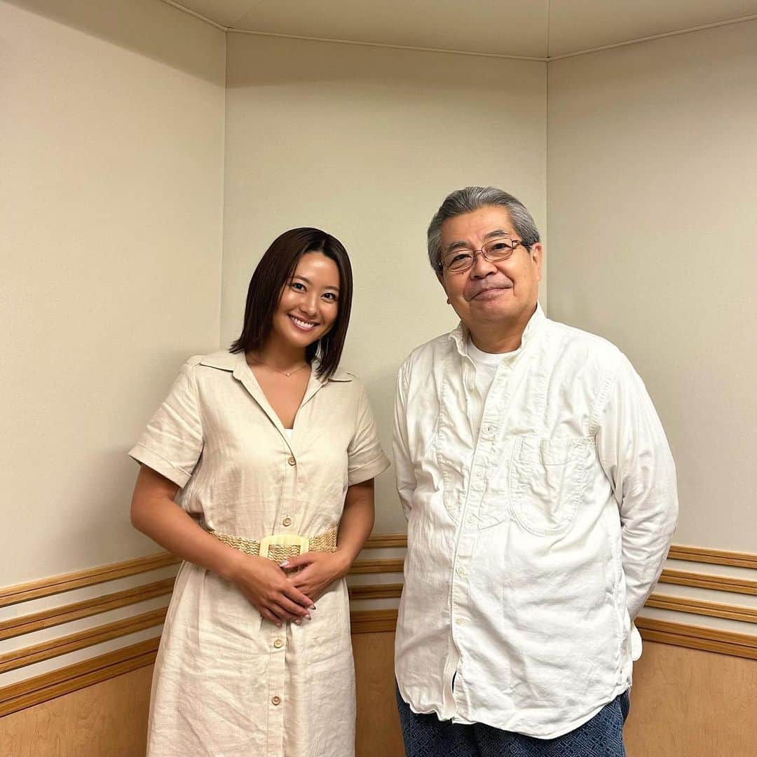 のインスタグラム：「7/30(日)7:00〜7:55文化放送 志の輔ラジオ【落語DEデート】にて出演させて頂きました🎤✨ 面白いカタチでのラジオと落語で新鮮でした。ぜひお聴きください！ 聴き逃した方は、『radiko』でも聴けます。  #文化放送 #落語deデート  衣装: @zara」