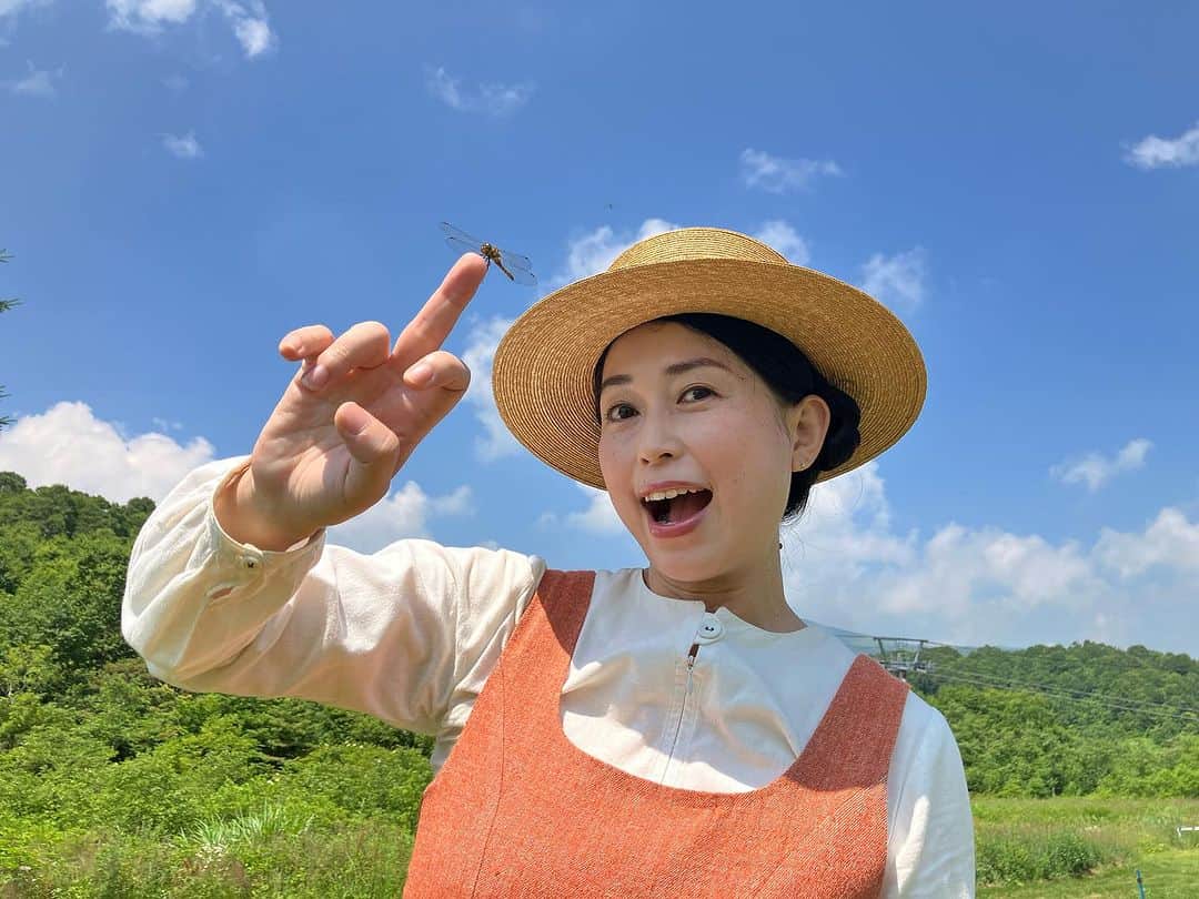 美甘子さんのインスタグラム写真 - (美甘子Instagram)「今年もトンボが止まりました☺️フジロック2日目、良い天気です。  #フジロック #fujirock」7月29日 13時41分 - rekish_mikako