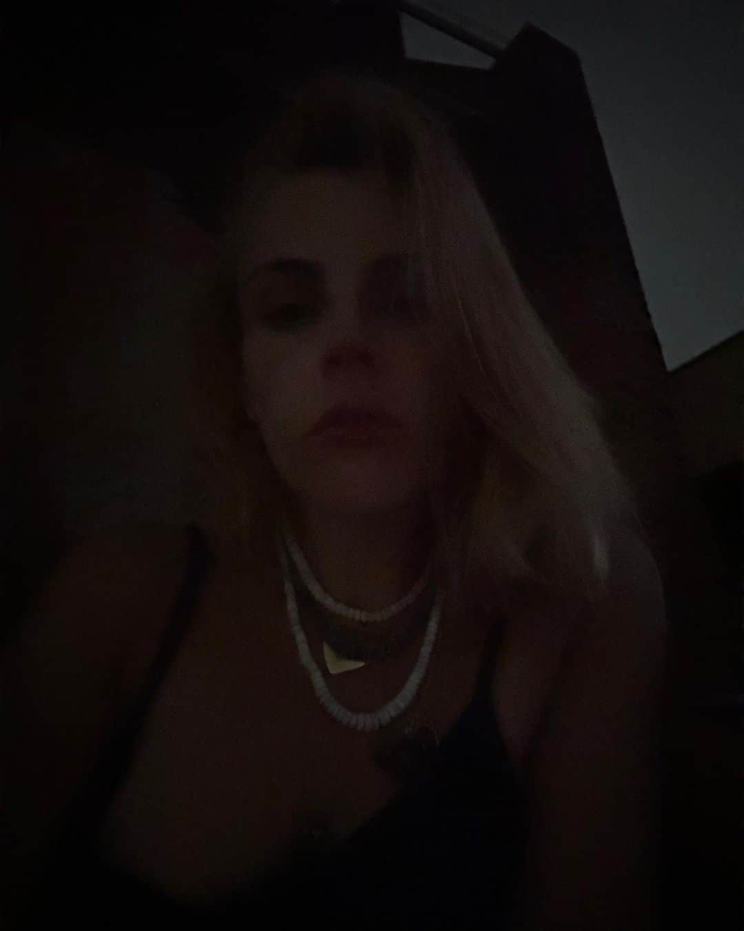 ビジー・フィリップスさんのインスタグラム写真 - (ビジー・フィリップスInstagram)「honestly all i ever need is a view.」7月29日 14時08分 - busyphilipps