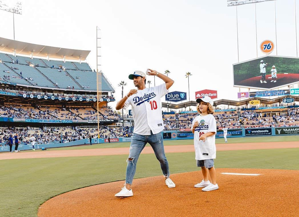 カルロス・ベラさんのインスタグラム写真 - (カルロス・ベラInstagram)「⚾️」7月29日 14時18分 - carlosv11_