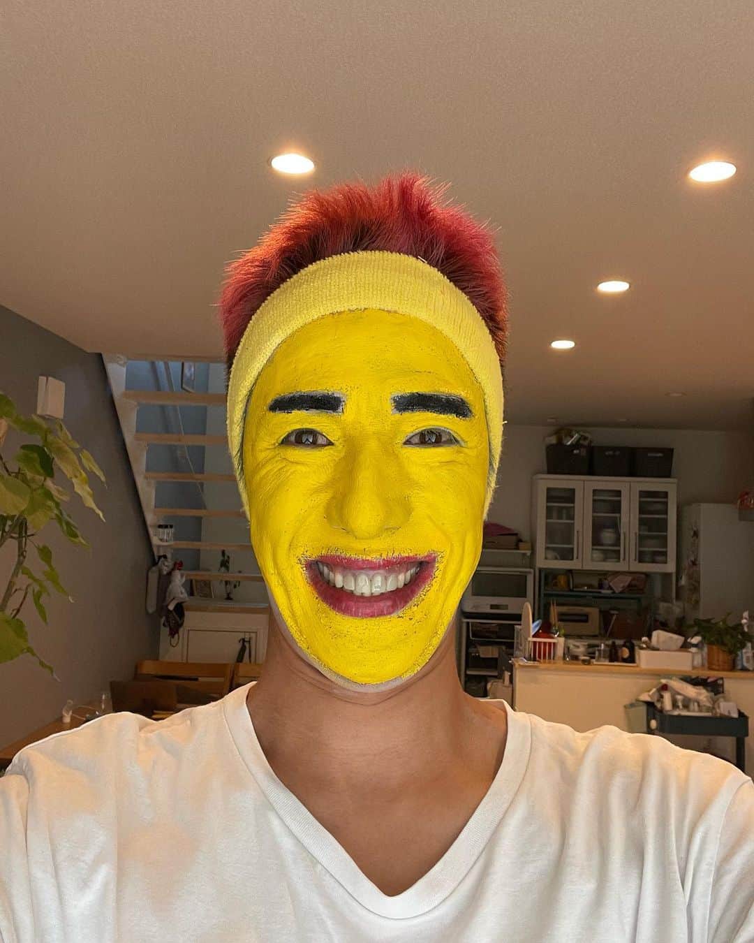 ツネ のインスタグラム：「黄色と赤のコラボレーション！ 後日これが🍋🍓になります(^^)  I'm Happy🌈  #happyman @happyfood2024」