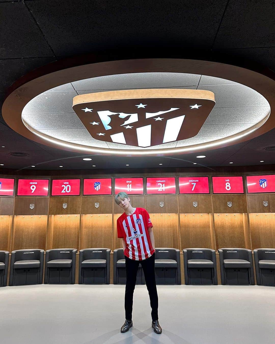 ATEEZさんのインスタグラム写真 - (ATEEZInstagram)「ATEEZ x Atlético de Madrid⚽🔥  #ATEEZ #에이티즈 #AtleticoMadrid #Atleti #Atletico」7月29日 15時00分 - ateez_official_