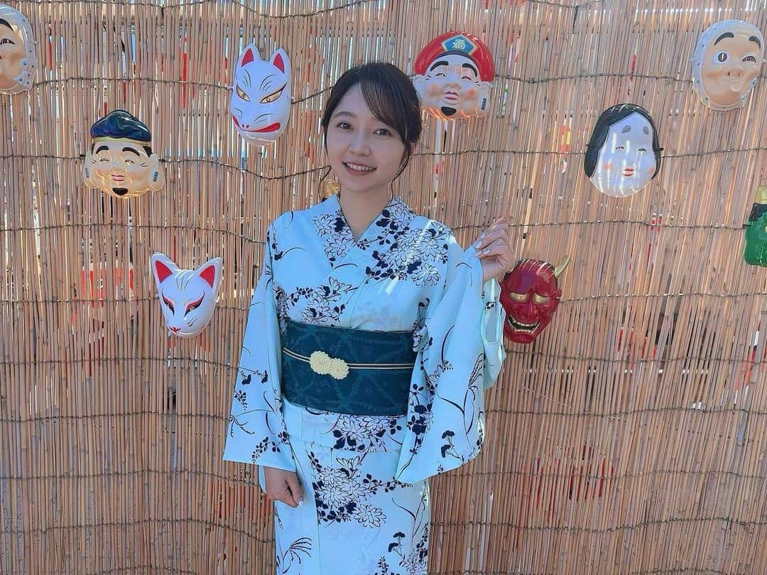 竹崎由佳のインスタグラム：「. 今日は4年ぶりに隅田川花火大会が開催されますね✨ 浅草は浴衣を着た人で賑わっていました☺︎現地に行く方は熱中症にお気をつけて！  テレビ東京では、夜6時30分から生中継です！ 私も「みんなのスポーツ」の準備をしながら観ようと思います♪  #隅田川花火大会 #テレビ東京  〈衣装〉 #和風館ICHI」