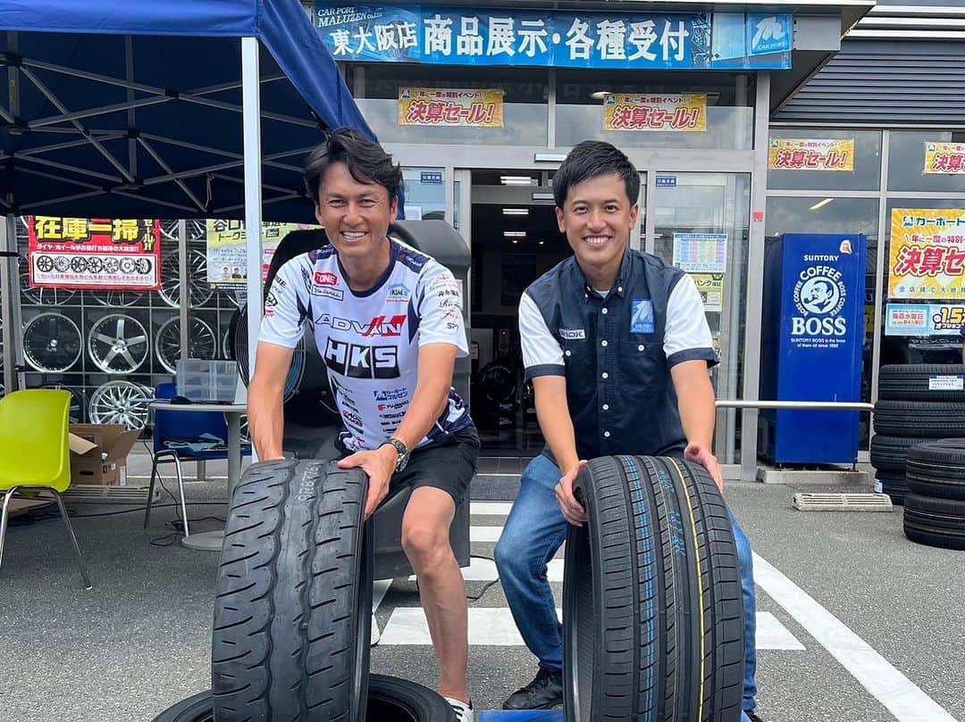 谷口信輝のインスタグラム：「タイ〜ヤマルゼン🎵タイヤマルゼン♩ #カーポートマルゼン」