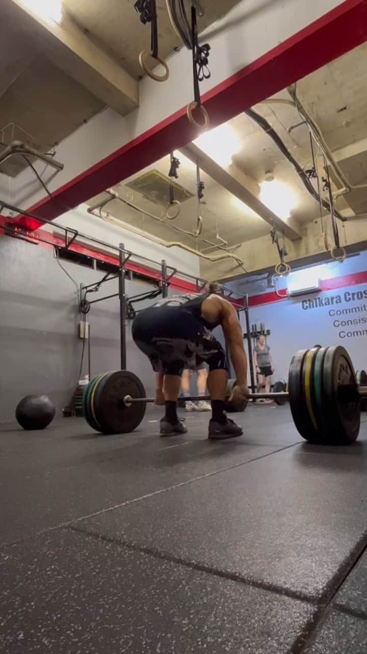 石森太二のインスタグラム：「Dead lift 3rep×10set 130〜150kg」