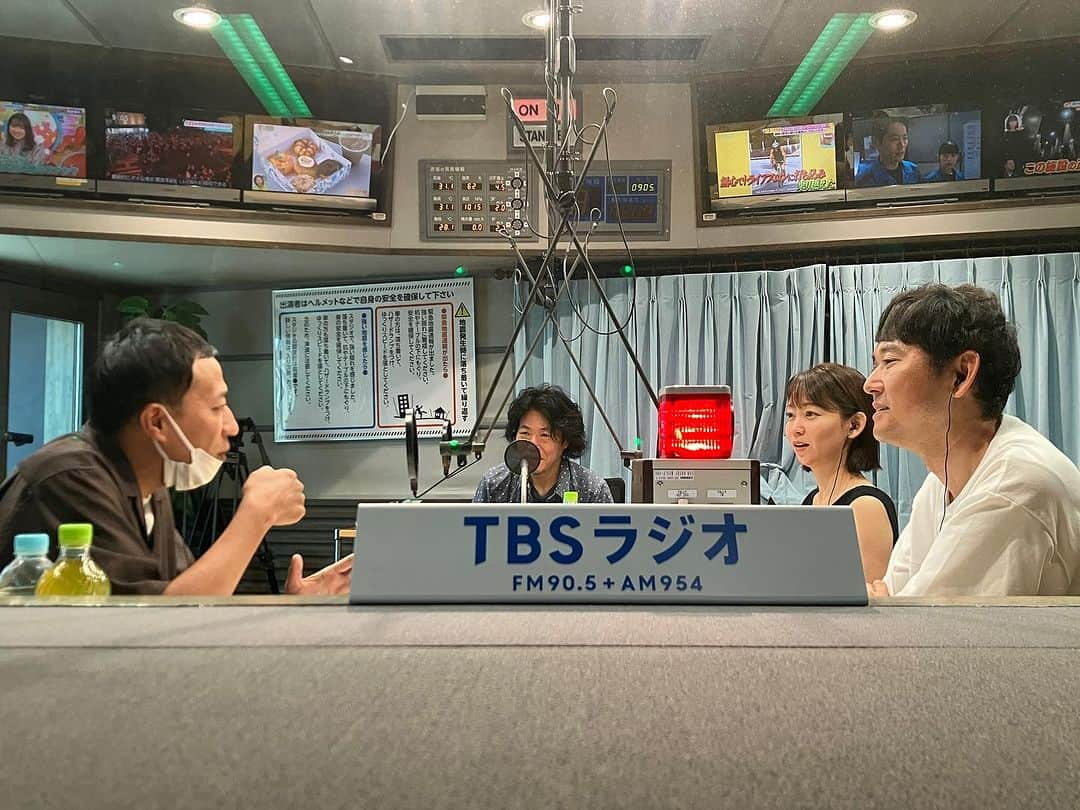 TBSラジオ「ナイツのちゃきちゃき大放送」さんのインスタグラム写真 - (TBSラジオ「ナイツのちゃきちゃき大放送」Instagram)「今週もお聞きいただきありがとうございました😊 ゲストは #高橋尚子 さんでした🏃 来週は #夏休み 録音スペシャル📣 ゲストはシンガーソングライターの #織田哲郎 さんです！」7月29日 16時43分 - knights_chakichaki