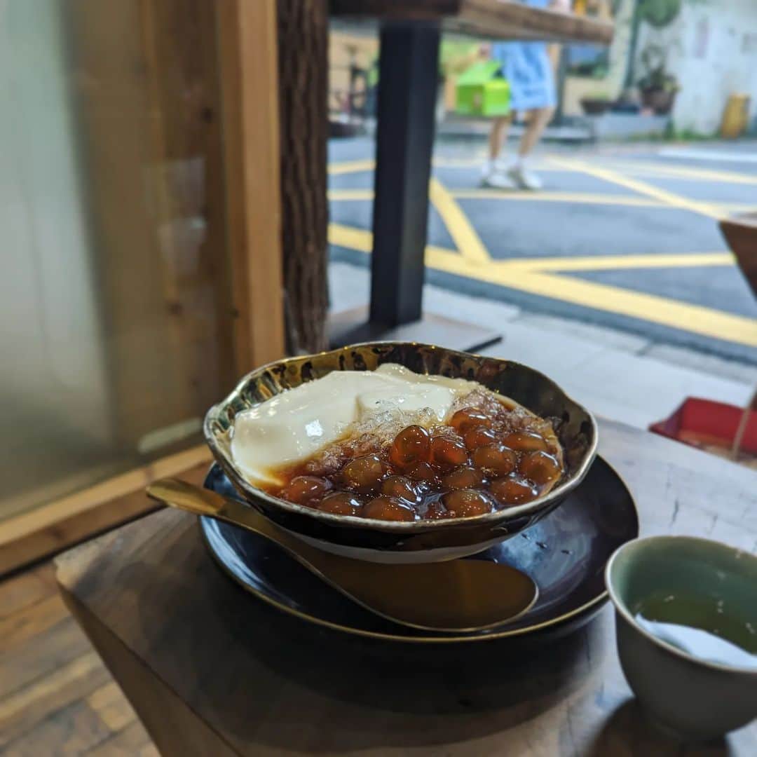 池澤あやかのインスタグラム：「豆花、ヘルシーだし美味しくて好き！ 今回の台湾滞在で一番美味しかった豆花はここ。」