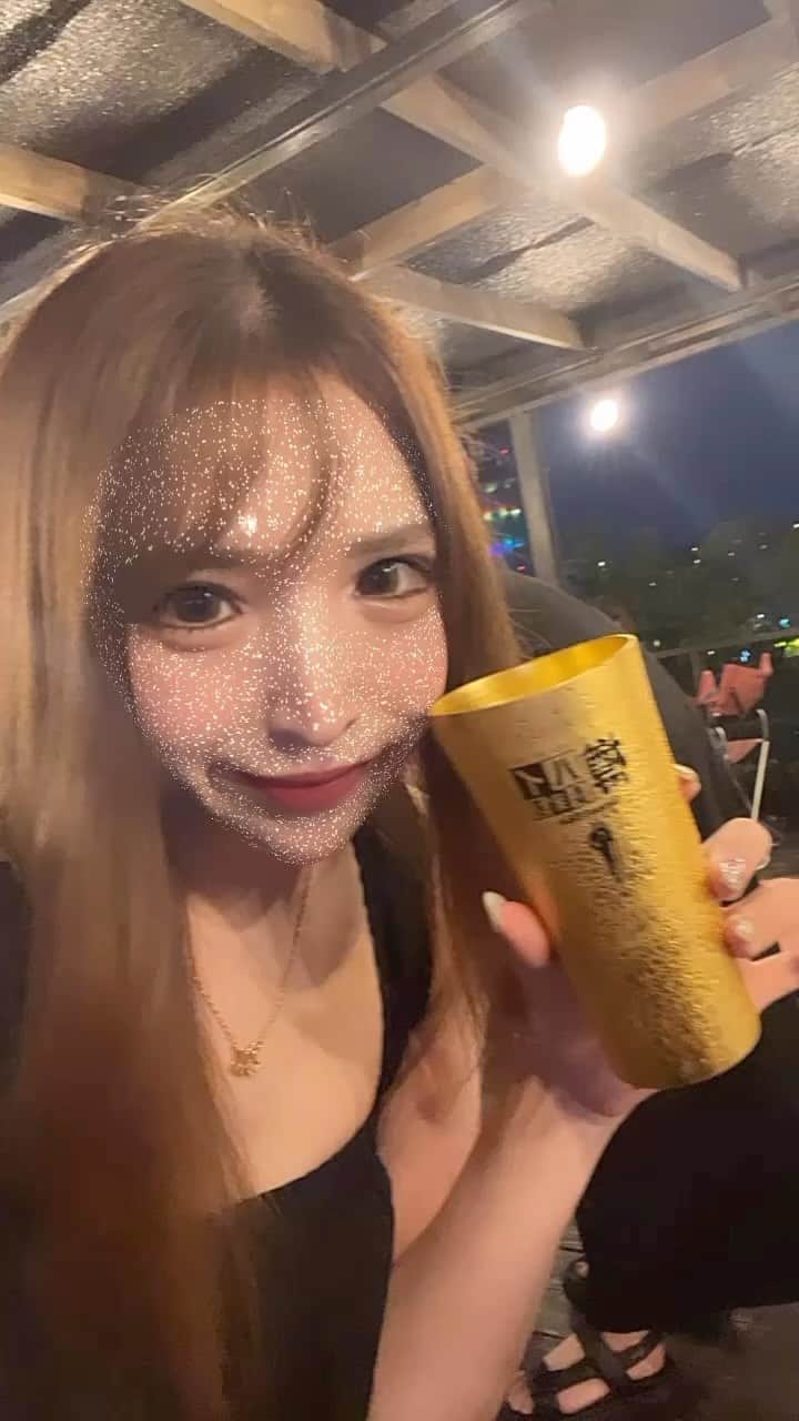 のインスタグラム：「お世話になってる方のミズベリングの お店🙇‍♀️✨ 思った以上に涼しいからたくさん行きたい🥹 ミズベリング行った際はぜひ✨ @yasuragi_pizza  @toshippppppp」