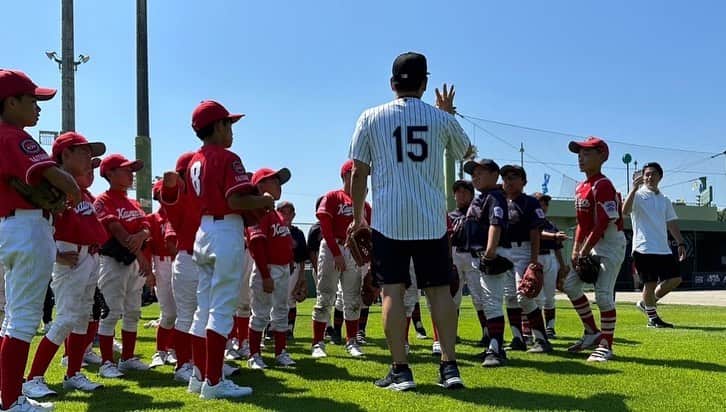 井口資仁さんのインスタグラム写真 - (井口資仁Instagram)「MLB CUP 2023  昨日は石巻市民球場で開会式が行われ 本日から決勝トーナメントの熱い闘いが始まりました⚾️ 暑さに負けず💦リトルリーガー達には 最高のパフォーマンスを出して頑張ってほしいと思います。 試合後には岩隈さんと一緒にアカデミーを行いました。  #井口資仁 #井口忠仁 #mlbcup2023 #mlbcup #aig」7月29日 17時14分 - iguchi.tadahito6