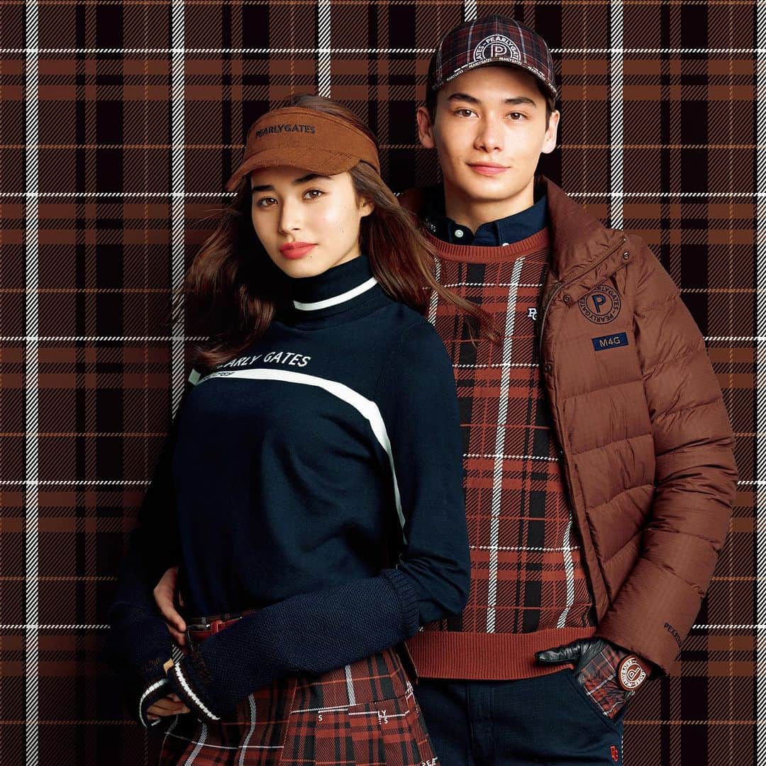 のインスタグラム：「PEARLY GATES  23 AUTUMN COLLECTION “I LOVE IT!”  2023年秋コレクションのデジタルカタログをオフィシャルサイトにて公開中。 プロフィールのURLブランドサイトからご覧ください。  #pearlygates#golfbag#newarrivals#autumncollection#golffashion#golfstyle#パーリーゲイツ#ゴルフ#ゴルフウェア#ゴルフファッション」