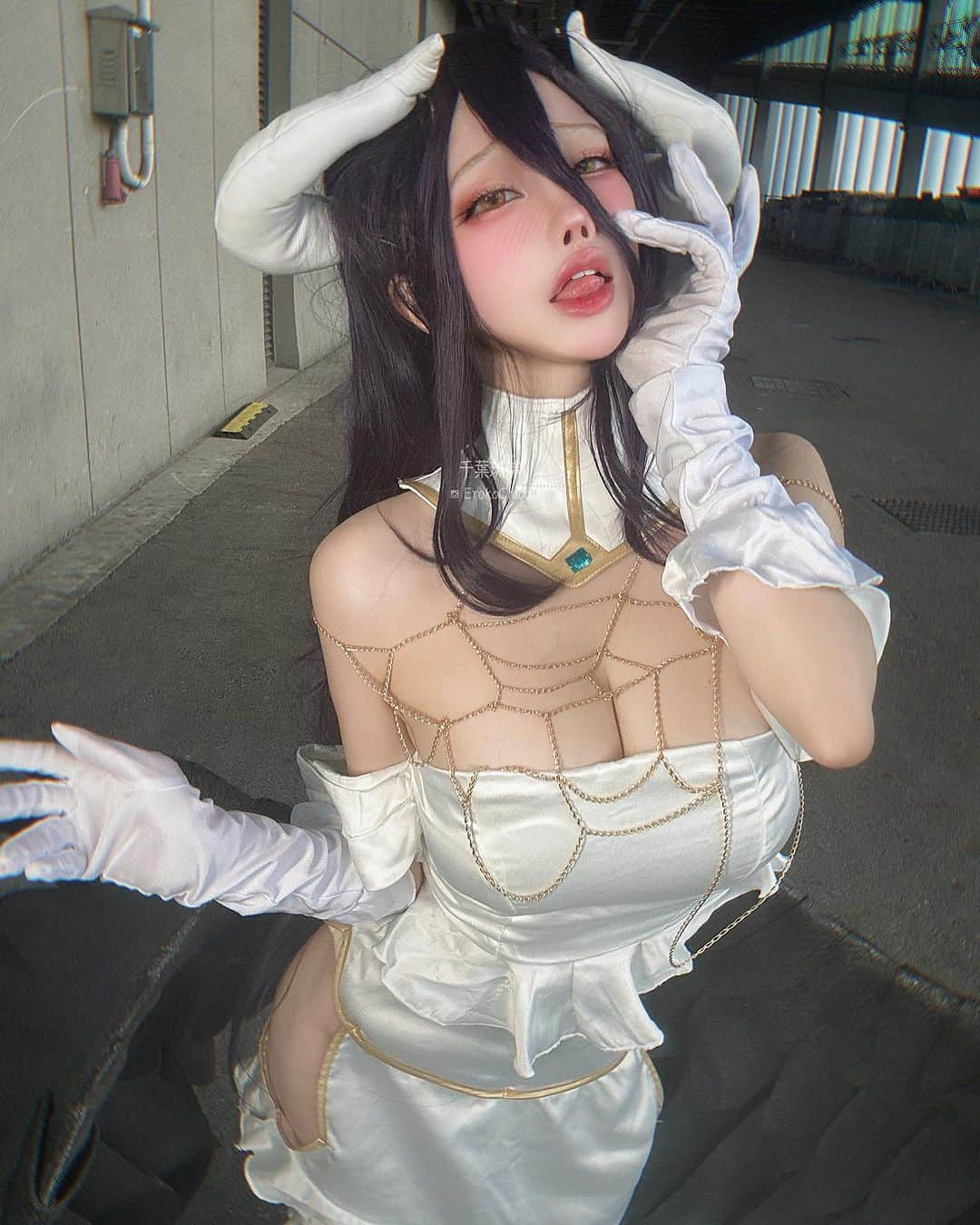 EROKOのインスタグラム：「Ainz sama~ #overload #albedo」