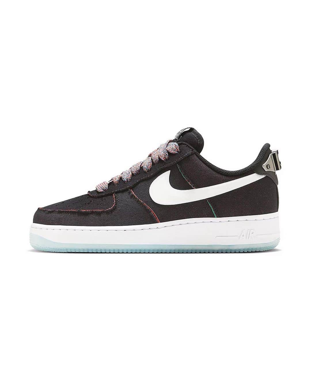 HYPEBEASTさんのインスタグラム写真 - (HYPEBEASTInstagram)「@hypebeastkicks: @nike has unveiled a new Air Force 1 Low iteration in its “Have A Nike Day” series, this time offering both a stylish and functional shoe.⁠ ⁠ Arriving with black uppers, the model’s distressed textile fabric hints at additional hidden layers of red and blue that may be uncovered with some wear and tear. Meanwhile, traditional branding can be found on the white panel Swoosh, insoles, and embroidered Nike Air heel logo. ⁠ ⁠ Making the sneaker truly stand out, however, is the special appearance of metallic silver as the Nike Air Force 1 tongue tag and as a built-in bottle opener that’s stationed on the silhouette’s heel, allowing to crack open any refreshing drink on a hot day. The iteration finally rests on a white midsole and icy blue outsole while multi-colored laces tie the silhouette together for a more colorful finish.⁠ ⁠ Expect the pair to drop in the coming months via Nike and select retailers.⁠ Photo: Nike」7月29日 19時02分 - hypebeast