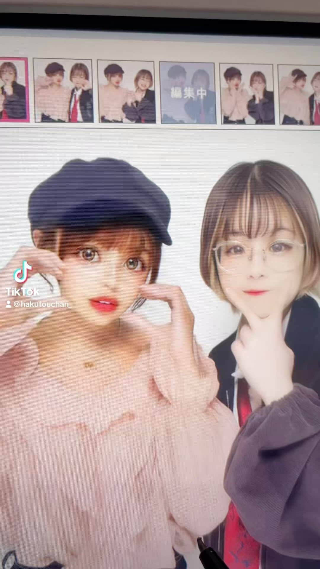 白桃ちゃんのインスタグラム：「#プリクラ #プリクラ記念日 #あるある」