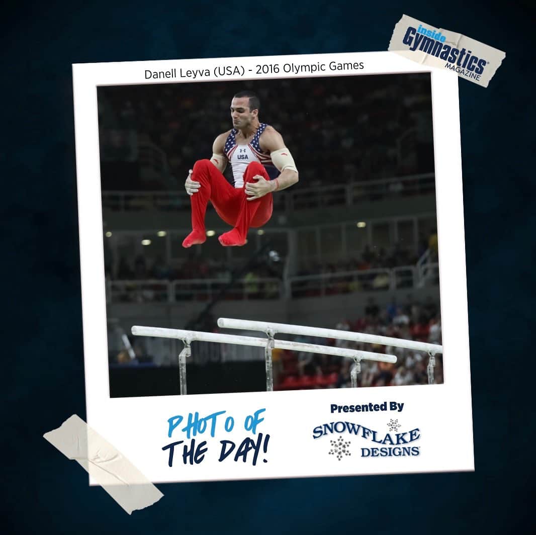 Inside Gymnasticsさんのインスタグラム写真 - (Inside GymnasticsInstagram)「Today’s Photo of the Day is brought to you by @snowflakedesigns!   Pictured Here: Danell Leyva on parallel bars at the 2016 Olympic Games!   📸 Ricardo Bufolin」7月30日 6時00分 - insidegym