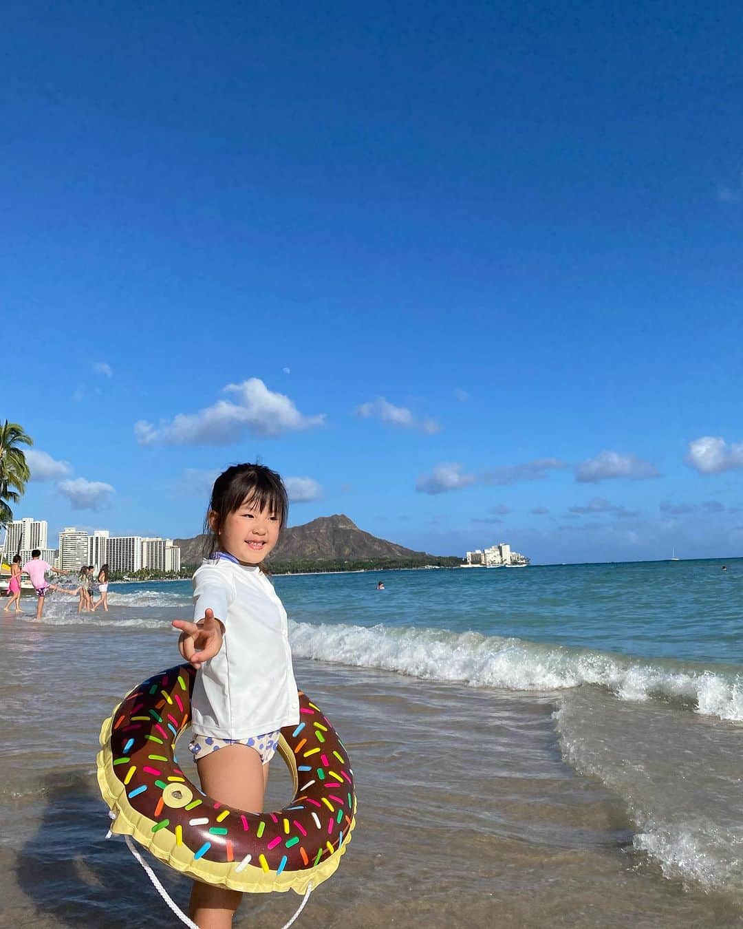 森豪士さんのインスタグラム写真 - (森豪士Instagram)「ハワイ最高だったなぁ〜🇺🇸🏝️✨ 日本の日常生活に戻れるかな…🙄 また子供達とハワイに戻って来れるように頑張ります✌🏽 まだしばらくは余韻に浸りますが、いったん帰国します✈️ #Hawaii #ハワイ #子連れハワイ」7月30日 6時21分 - tsuyoshimori
