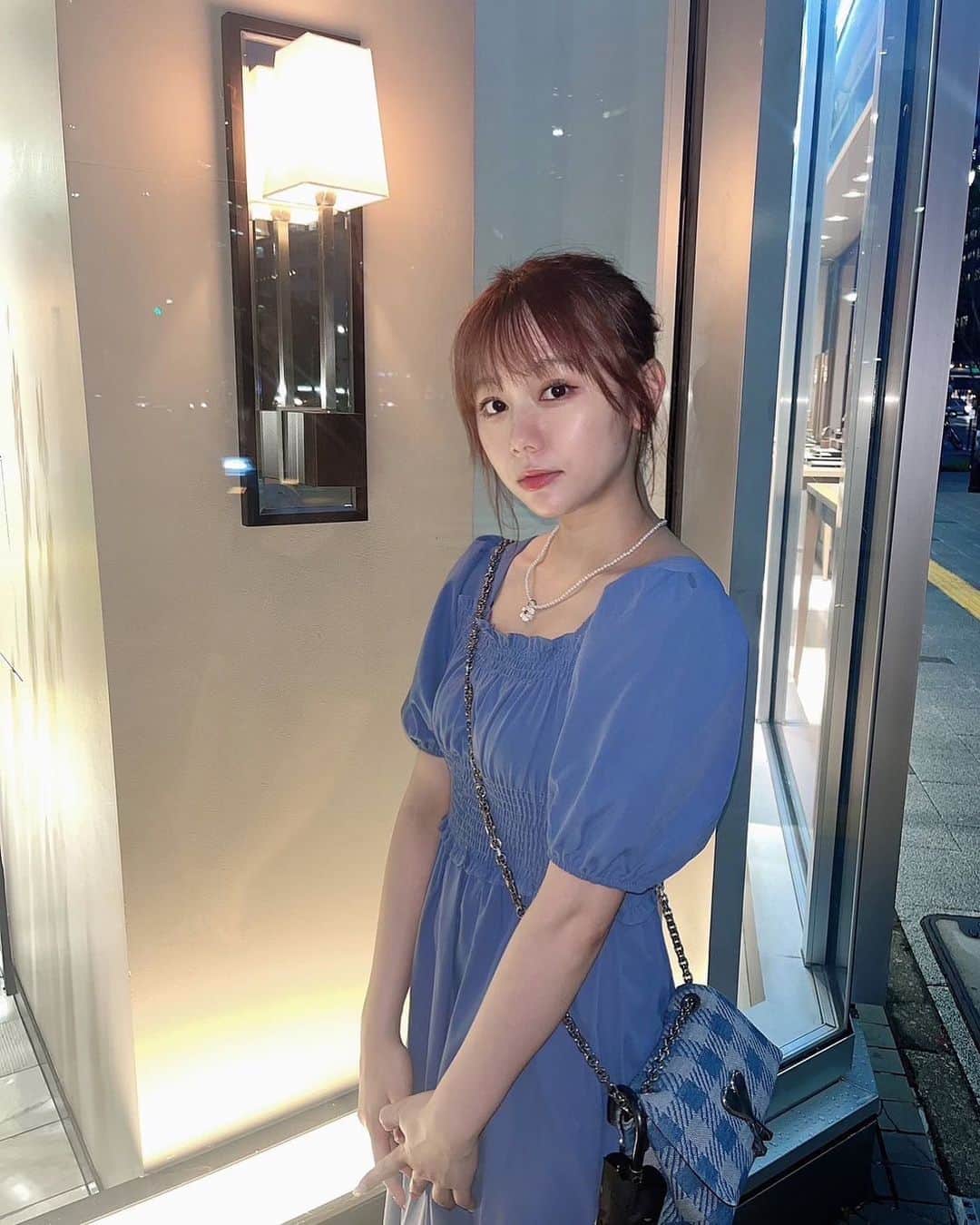 松本慈子のインスタグラム：「* 最近、水色好きなんだ〜🩵」