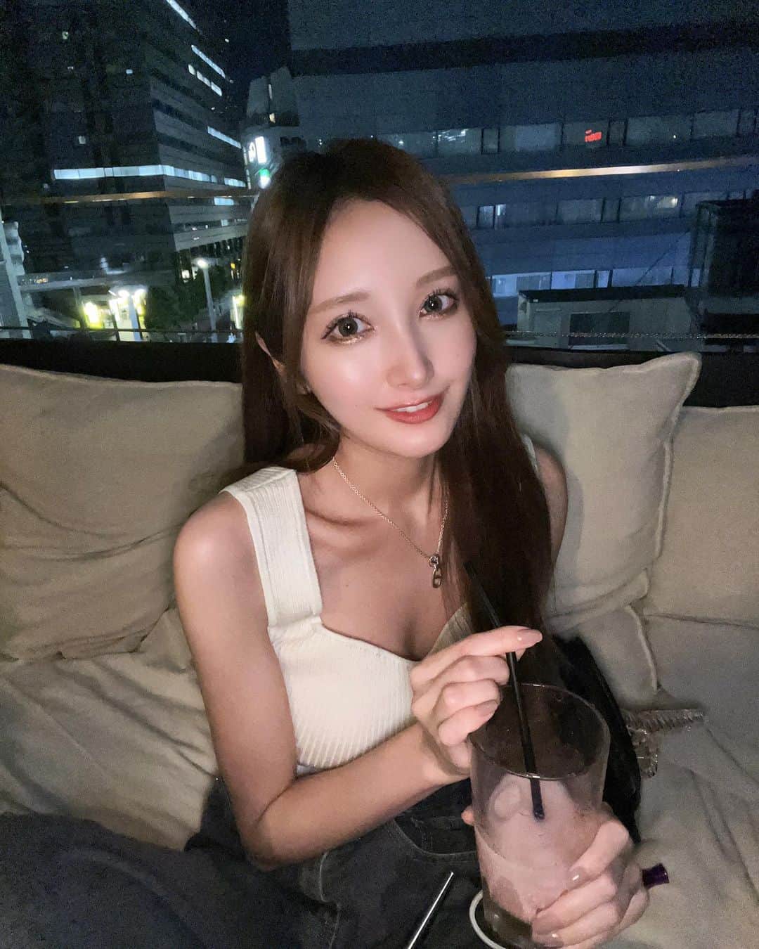 のインスタグラム：「. 🩶 . . #gn」