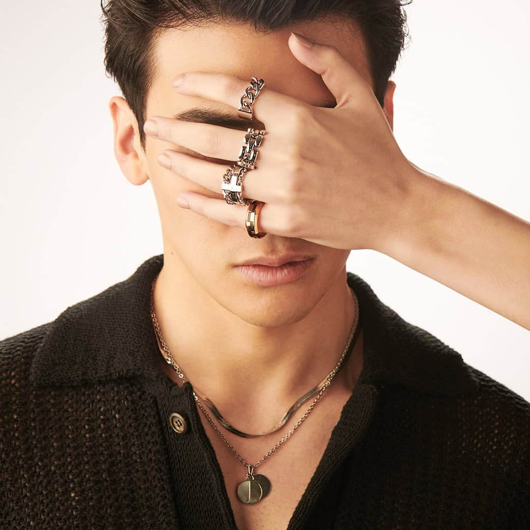 KLASSE14さんのインスタグラム写真 - (KLASSE14Instagram)「Pick your favourite duality rings. #klasse14 #ordinarilyunique #love #gift #ootd #ring #duality」7月29日 21時59分 - klasse14