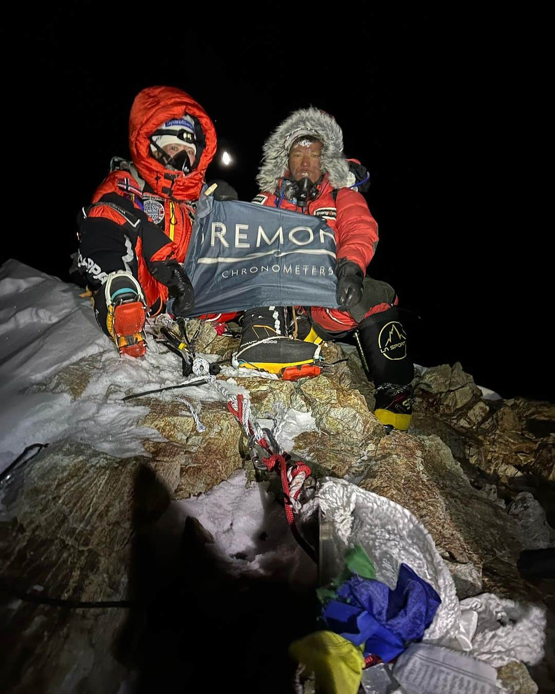 ブレモンさんのインスタグラム写真 - (ブレモンInstagram)「Celebrating every summit 💪  From summit to summit @kristin.harila and @mantralama pushed their limits. After a grueling 3 months, 20 hours and 45 minutes of climbing, they achieved the incredible feat of summiting all 14 x 8,000m Peaks in record time 🗻 Truly groundbreaking!  #bremontwatches #14peaks #kristinharila #recordbreaking #mountaineering #mountains #summit #worldrecord」7月29日 22時17分 - bremontwatches