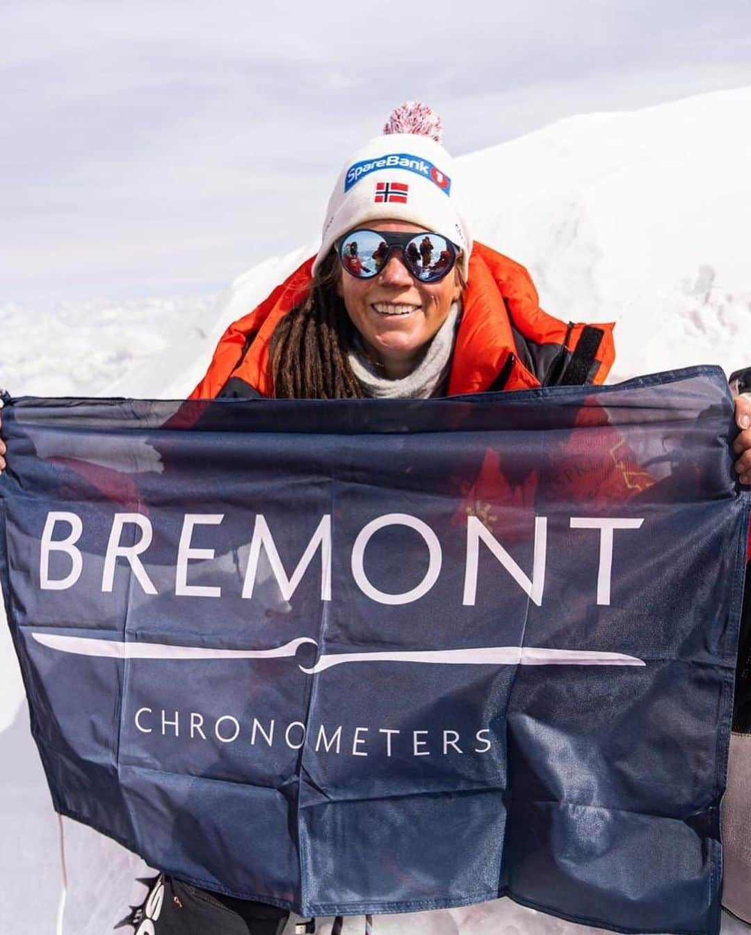 ブレモンさんのインスタグラム写真 - (ブレモンInstagram)「Celebrating every summit 💪  From summit to summit @kristin.harila and @mantralama pushed their limits. After a grueling 3 months, 20 hours and 45 minutes of climbing, they achieved the incredible feat of summiting all 14 x 8,000m Peaks in record time 🗻 Truly groundbreaking!  #bremontwatches #14peaks #kristinharila #recordbreaking #mountaineering #mountains #summit #worldrecord」7月29日 22時17分 - bremontwatches