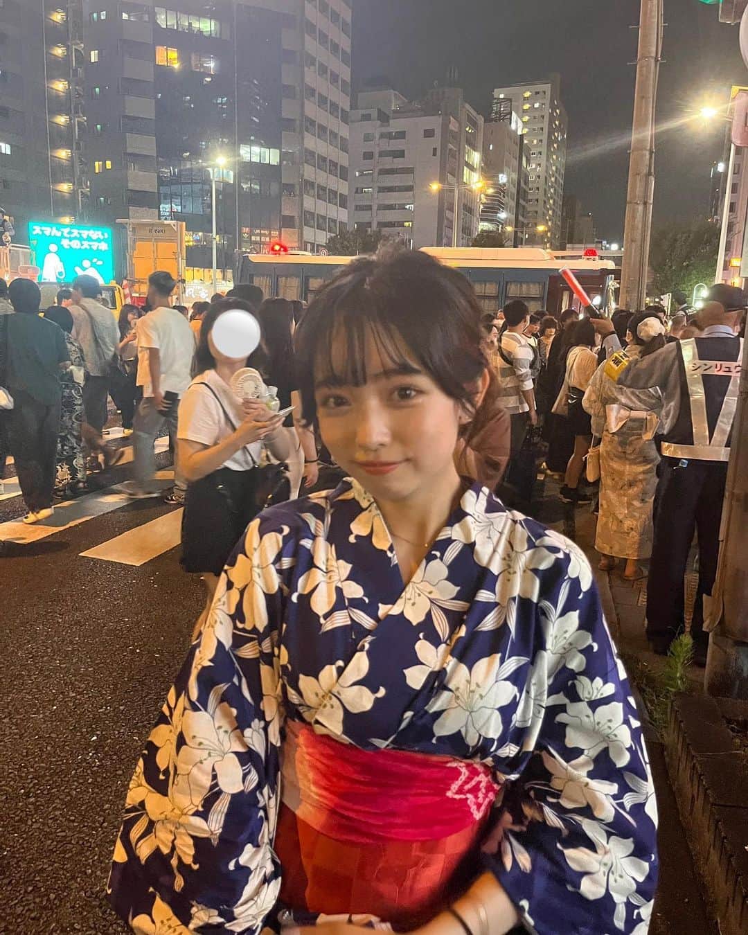 池未来実のインスタグラム：「浴衣着て祭りにお友達と初めて行けて 本当に楽しかった。来年も行けたらいいなと思います☺︎  #05 #ljk #浴衣 #浴衣ヘアアレンジ #jkの素敵な思い出」