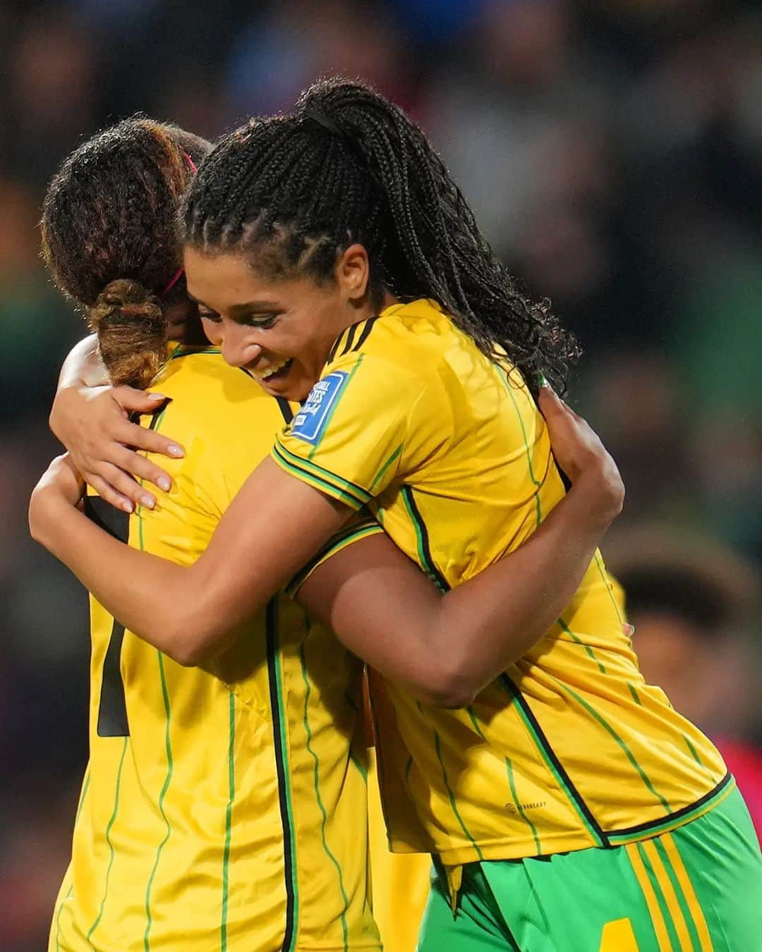 FIFAワールドカップさんのインスタグラム写真 - (FIFAワールドカップInstagram)「It's skipper @allysonswaby10 with a pinpoint header to give 🇯🇲 their second ever #FIFAWWC goal! 🎯」7月29日 22時50分 - fifaworldcup