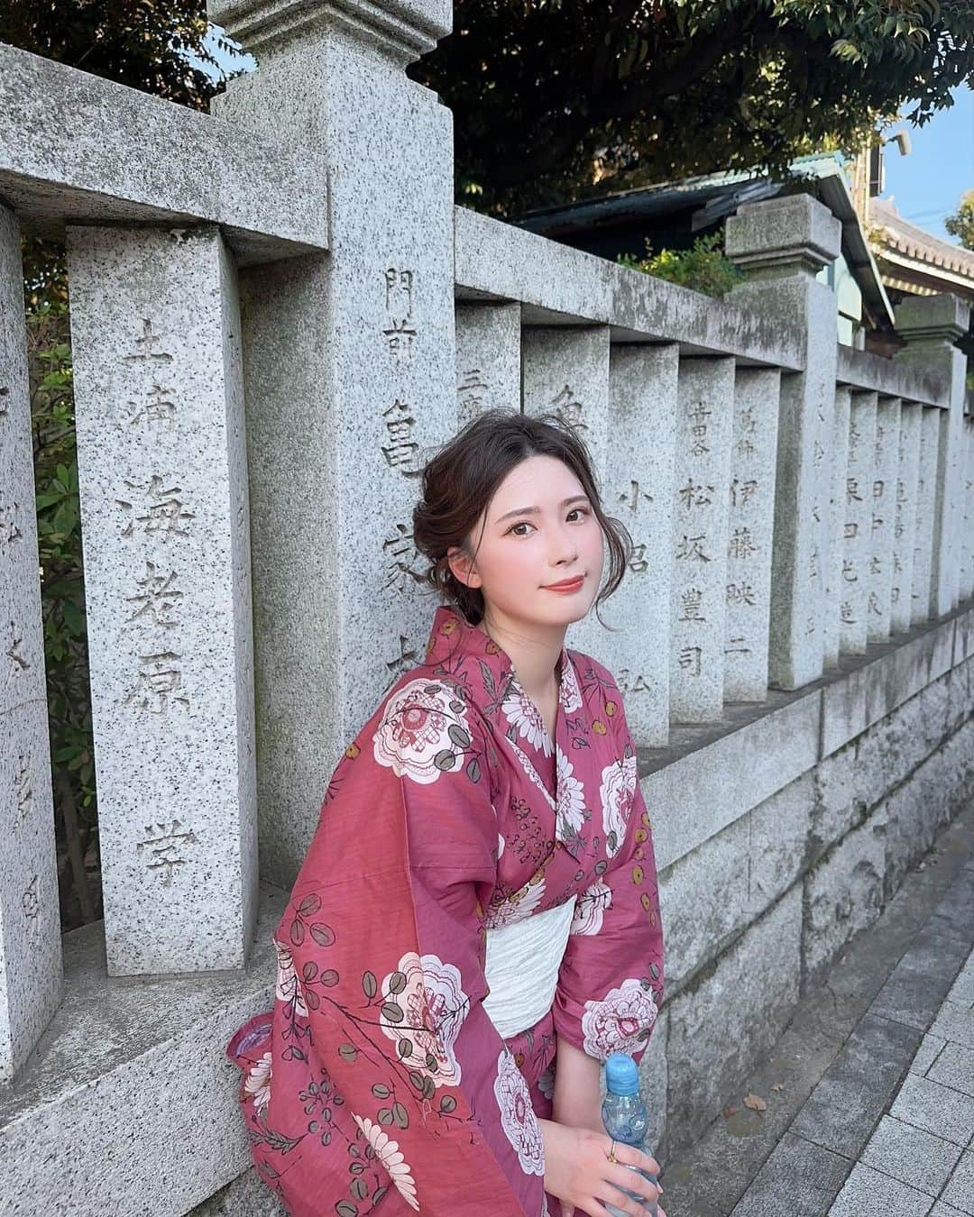 のインスタグラム：「⁡ 夏だね🎐 ⁡ 今年は まず柴又の花火大会😌 柴又の花火は 多分 3回目？かな？🎇 ⁡ 下町っぽい 雰囲気が素敵🍵 ⁡ #花火大会  #夏祭り  #かき氷  #屋台 #浴衣  #浴衣ヘアアレンジ」