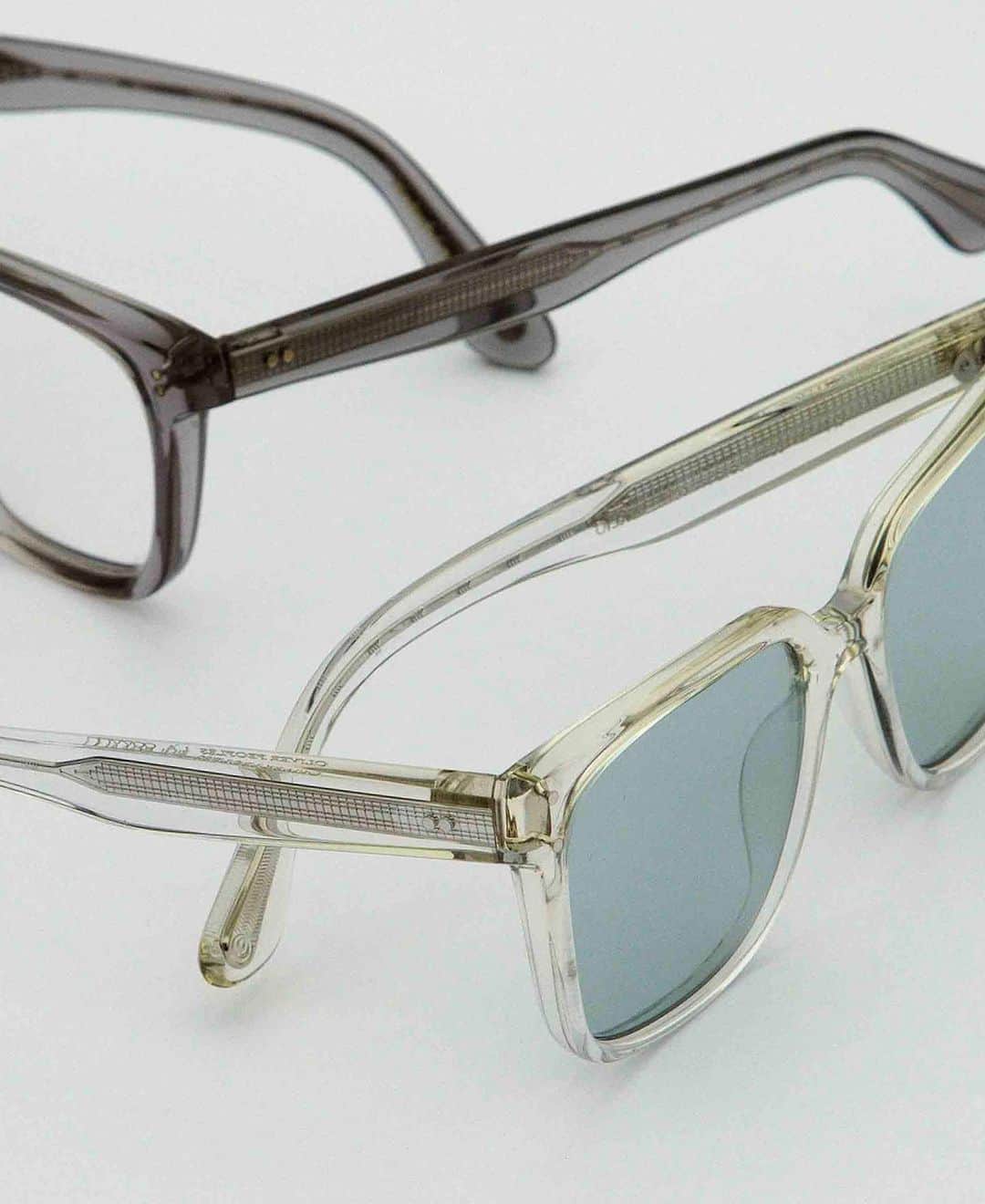 オリバーピープルズのインスタグラム：「A mark of distinction. The Art Deco filigree is pictured on Parcell and Lynes.」