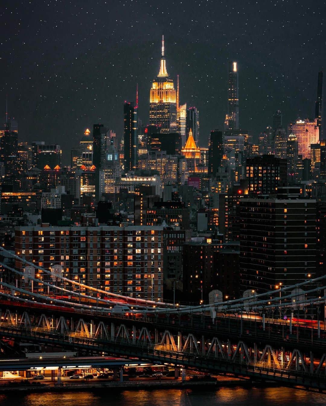 Empire State Buildingのインスタグラム：「This is the city of your dreams    📷: @212sid」