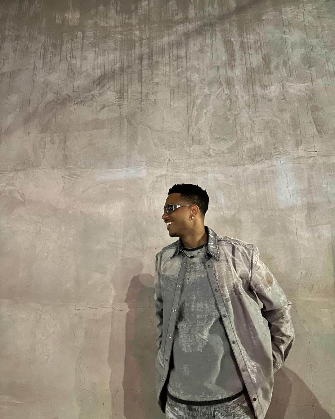 キース・パワーズのインスタグラム：「Thank you for a great time @diesel x @fwrd!」