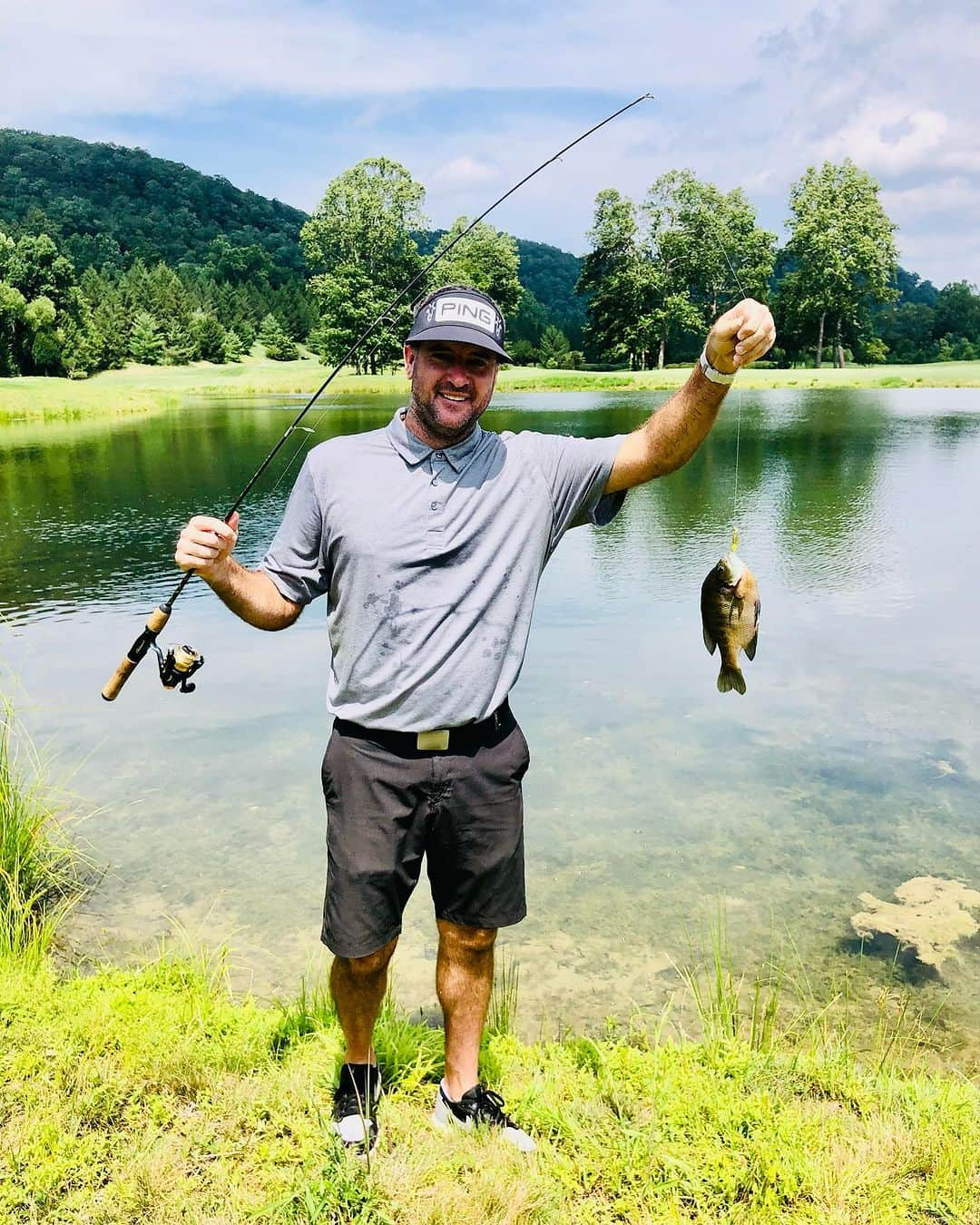 バッバ・ワトソンさんのインスタグラム写真 - (バッバ・ワトソンInstagram)「Good to be back here doing our favorite things… some fishing today and golf this week! @the_greenbrier #LIVGreenbrier #LIVGolf #RangeGoatsGC」7月30日 4時05分 - bubbawatson