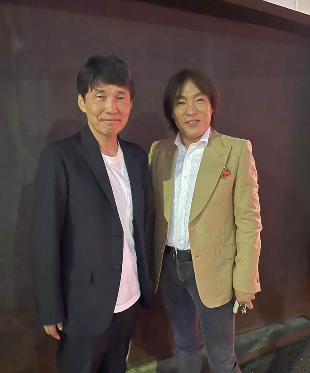 飯森範親のインスタグラム：「昨日は　#群馬交響楽団　GTシリーズ… 演奏会後、理事長でもある山本一太群馬県知事と会食というステキな時間ありました。 山本知事は23日に2回目の再選を果たし、2期目に突入！ そんなお忙しい中、楽しい会食の時間はあっという間に過ぎてしまいました…笑 情熱的な山本知事のお話は常に魅力満載‼️ 様々ないジャンルへのご興味、そしてご見識の深さには感銘を受けました。また、アイデア、人が思いつかないような斬新な発想を実現に向けて動かれるスピード感には、驚きました。 僕も早い方だとは思っていましたが… 格が違いますね…笑  とにかく魅力的な方です‼️  これからも群響、そして僕の祖父母の故郷群馬県の為に微力ですが尽力いたします。  山本知事！これからもよろしくお願いいたします‼️  https://ameblo.jp/ichita-y/entry-12814112917.html」