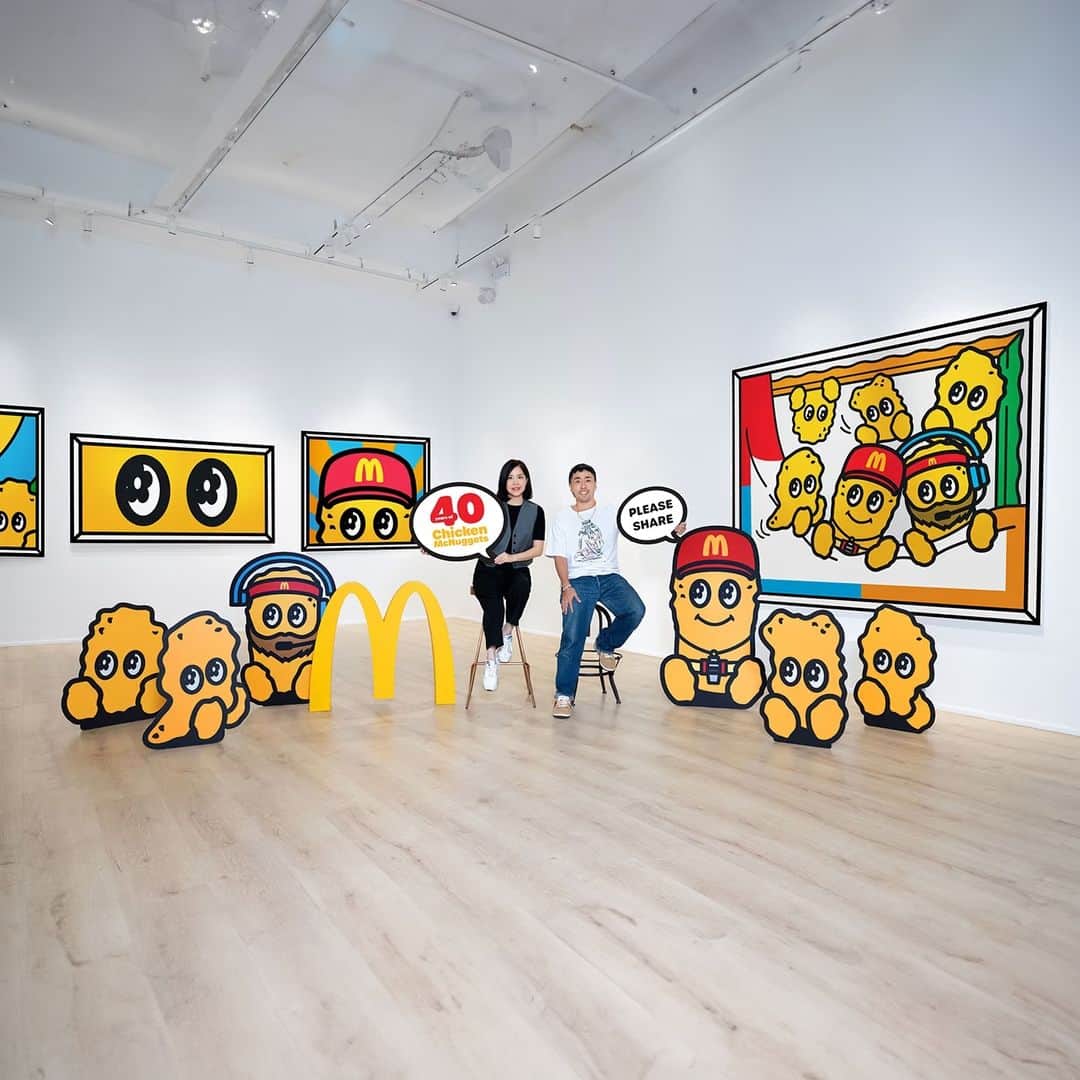 HYPEBEASTさんのインスタグラム写真 - (HYPEBEASTInstagram)「@hypeart: To celebrate the 40th anniversary of its iconic offering, Chicken McNuggets, @mcdonaldshk has tapped streetwear and art figure @kpee to curate a special exhibition. ⁠ ⁠ Titled “The Coach McNugget Art World,” the unique fast-food item-themed immersive showcase serves to highlight the enduring popularity and cultural impact of Chicken McNuggets in Hong Kong and across the world. Taking over the Arts Pavilion at Hong Kong’s West Kowloon Cultural District, the exhibition stands as a conversion of art, culture, and technology inspired by the message of “Please Share” tied to McNuggets.⁠ ⁠ Take a look inside the exhibition beginning July 29 – August 20.⁠ Photo: McDonald's Hong Kong」7月30日 8時55分 - hypebeast