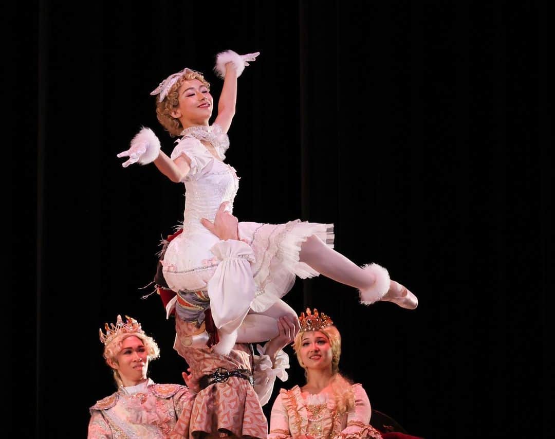 yu-yu.（友癒）さんのインスタグラム写真 - (yu-yu.（友癒）Instagram)「. 🐈 #バレエ #バレエ発表会 #眠れる森の美女 #眠れる森の美女第3幕 #ballet #sleepingbeauty」7月30日 9時01分 - ____yu_yu____
