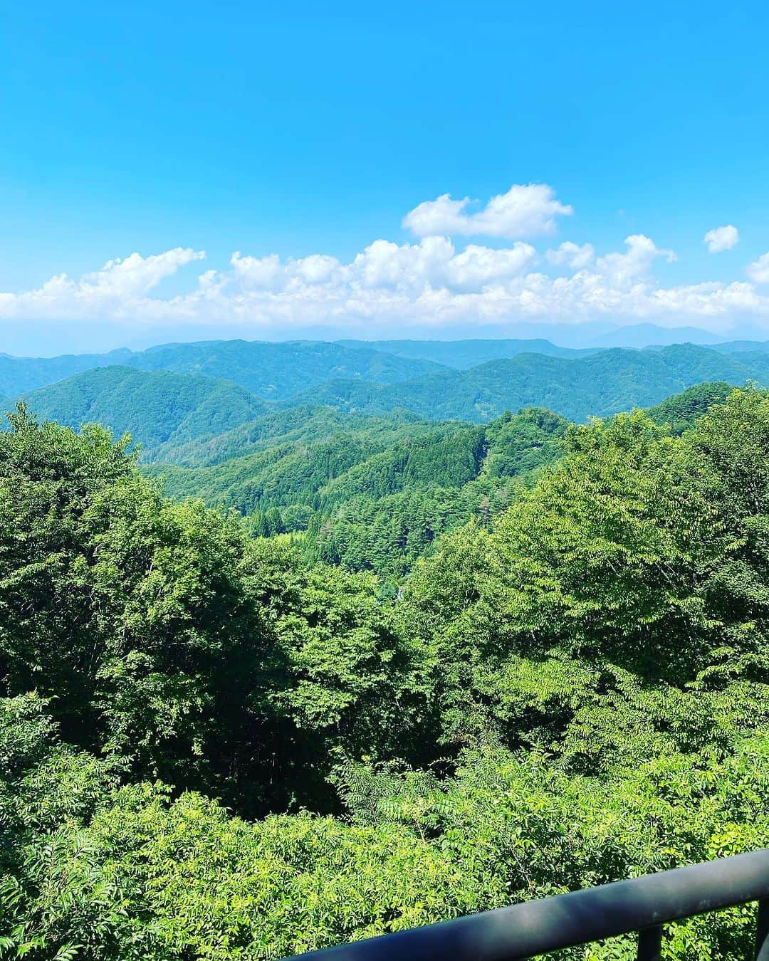 千原せいじのインスタグラム：「長野最高 #千原せいじ #長野 #ビーナスライン #芦ノ尻道祖神」