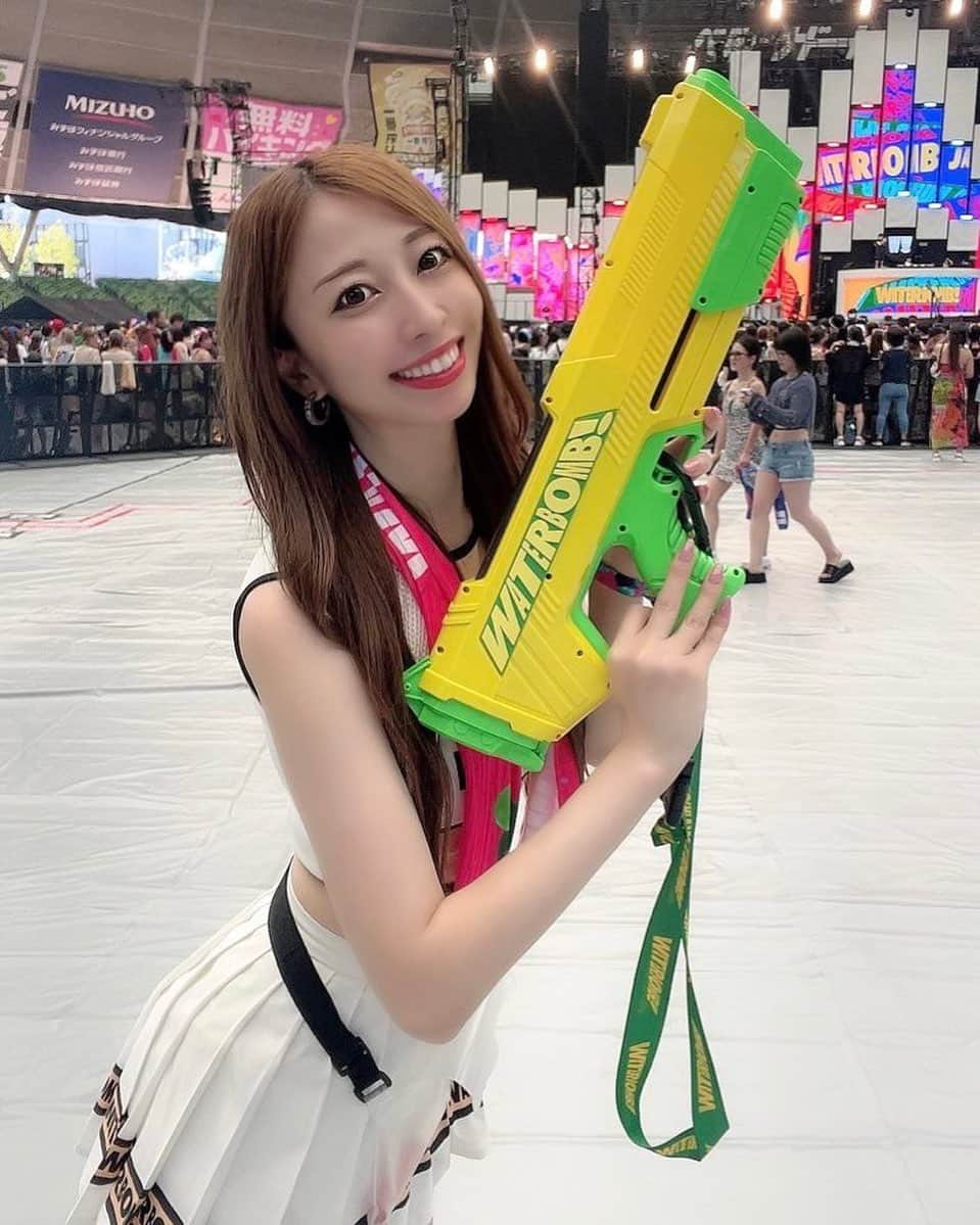 小泉奈央さんのインスタグラム写真 - (小泉奈央Instagram)「. 💛💚💛💚 WATERBOMBJAPAN . . . #ウォーターボム#ウォーターボムジャパン#フェス#夏フェス#waterbomb #waterbombjapan#waterbomb2023 #kpop#jpop#khiphop#kdj #musicfestival」7月30日 10時27分 - nao_koizumi_