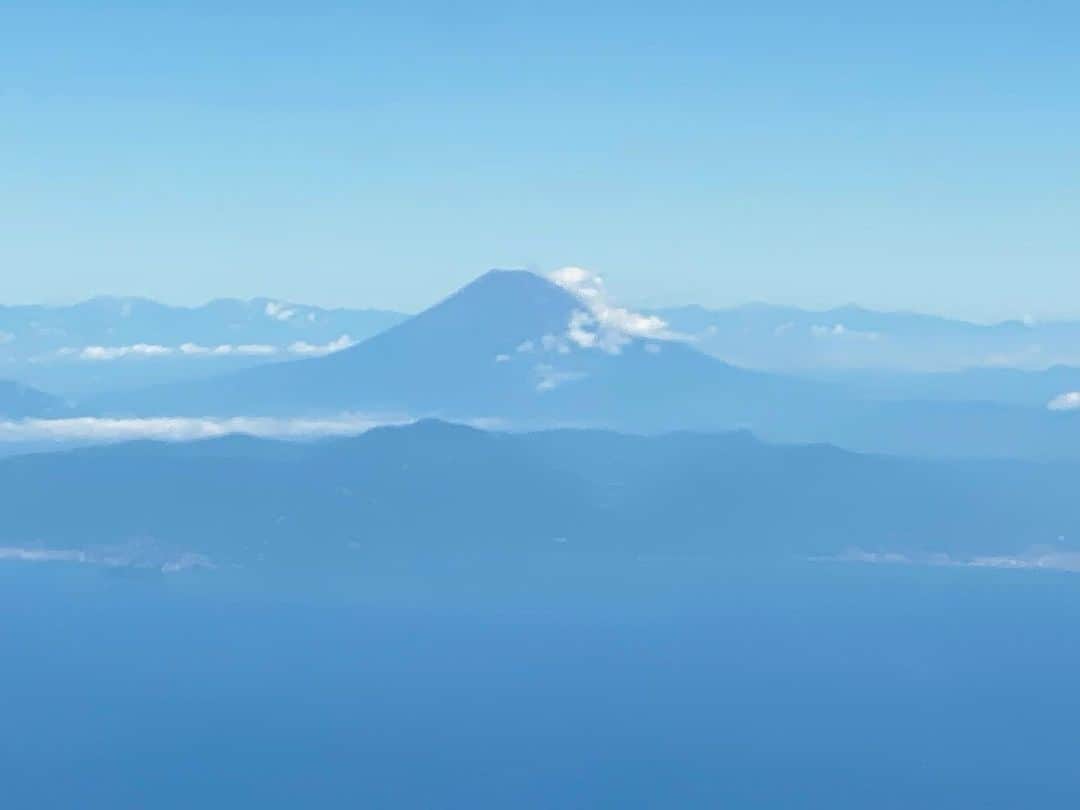 かねきよ勝則さんのインスタグラム写真 - (かねきよ勝則Instagram)「富士山に色々拝んでおきました🗻🙏  #富士山 #新宿カウボーイ #かねきよ」7月30日 10時28分 - shinjyukucowboy_kanekiyo